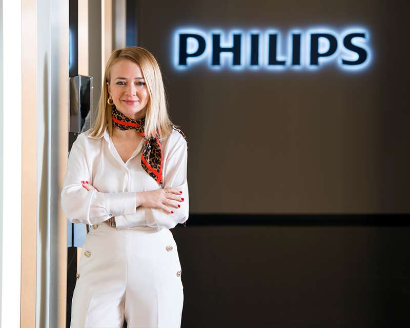 Philips Türkiye, Kadınlar Günü’nü Philips Lumea sponsorluğuyla kadın kürekçimiz Elis Özbay’ın yer aldığı kampanya filmiyle kutluyor
