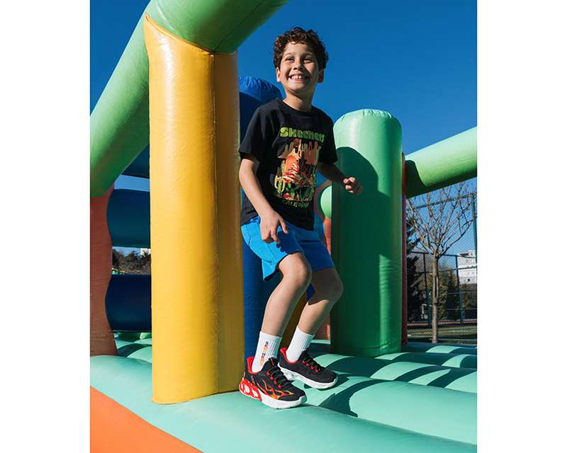 Günün Hızına Uyum Sağlayan Konfor: Skechers Slip-ins