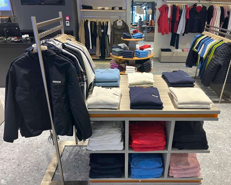 Napapijri’den Türkiye Hamlesi: Tek Mağaza Emaar Square Mall’da Kapılarını Açtı