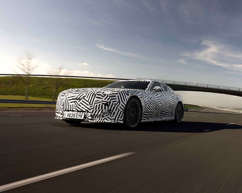 Jaguar’dan Elektrikli Dönüşüm: Yeni Nesil GT ile Geleceğe Güçlü Adım