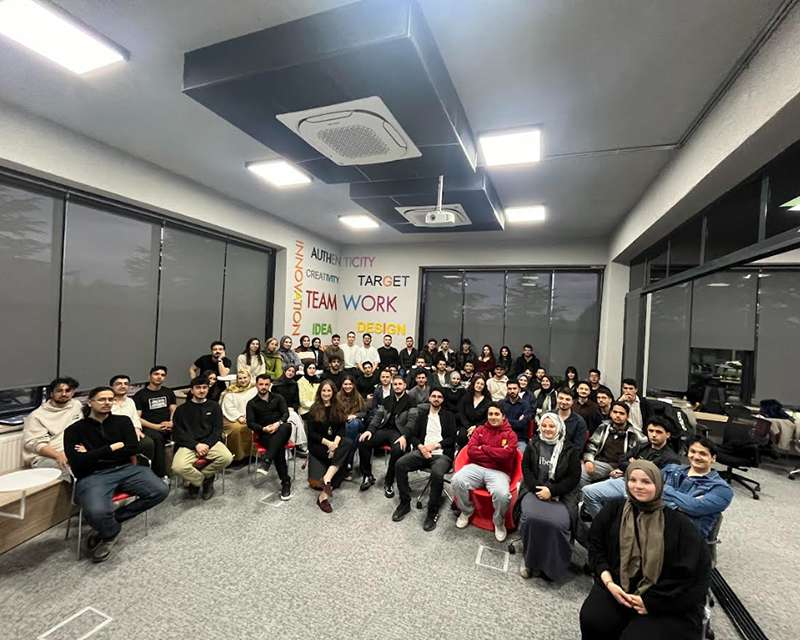 Finansal Okuryazarlık ve Teknoloji Buluştu: AgeSA’dan CodeNight Etkinliği