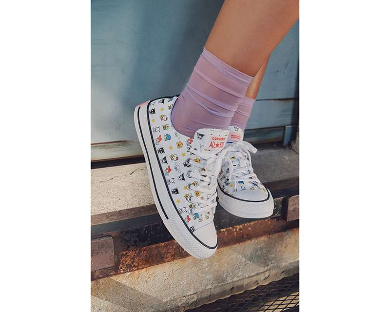 Sevimlilik ve İkonik Tasarım: Converse’ten Hello Kitty & Friends Serisi