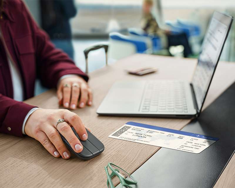 Logitech’in İlk Katlanabilir Mouse’u Mobi Fold Kullanıcılarla Buluşuyor