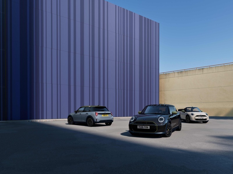 İngiliz tasarımının imza modeli: MINI Cooper Paul Smith Edition ön siparişte