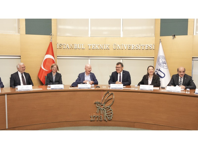 Şenpiliç'ten İTÜ'ye kız öğrenci yurdu desteği