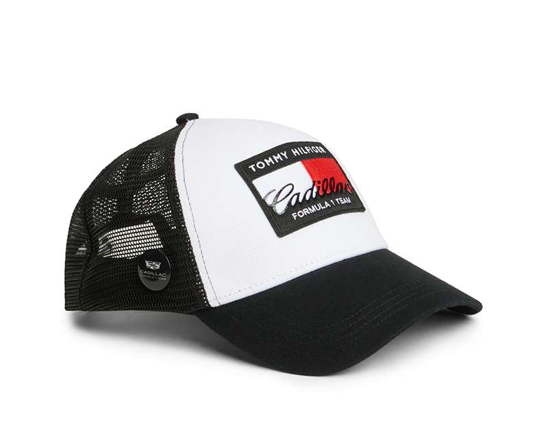 Tommy Hilfiger x Cadillac Formula 1® Team koleksiyonu sonbahar sezonu için yenilendi