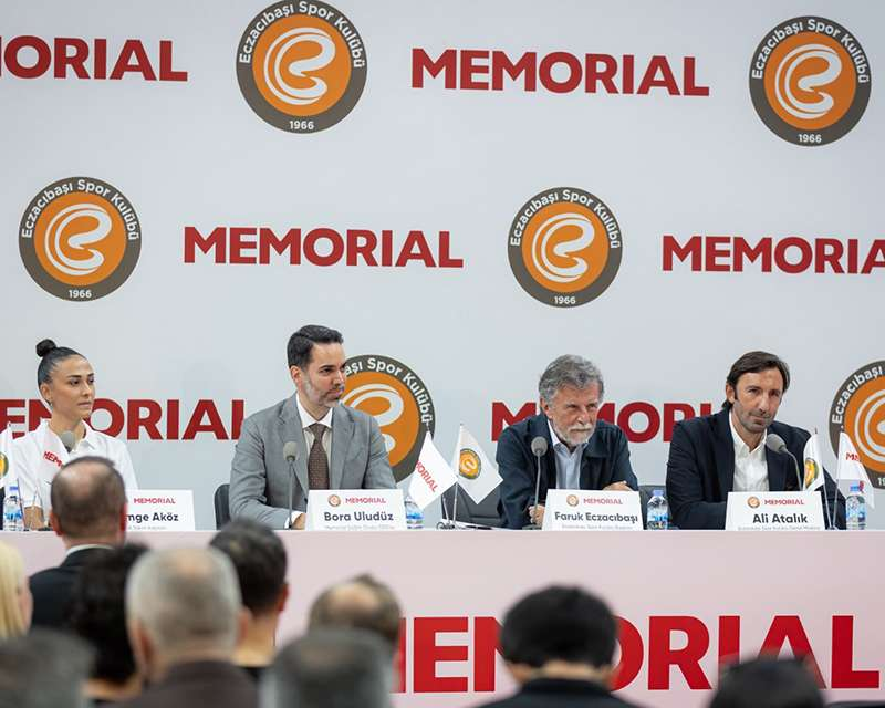 Eczacıbaşı Spor Kulübü'nün Resmi Sağlık Sponsoru Memorial Sağlık Grubu oldu