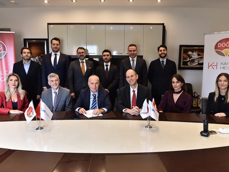 Doğuş Çay’ın 100 milyon euroluk finansmanı 50 bini aşkın çiftçiye gelir fırsatı yaratacak