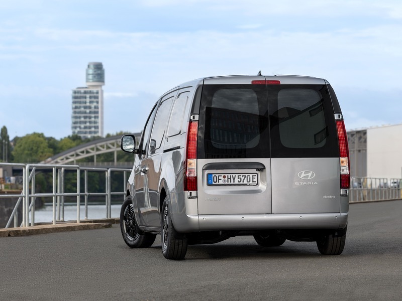 Elektrikli verimlilik ve ticari kullanım Hyundai STARIA Cargo’da buluşuyor