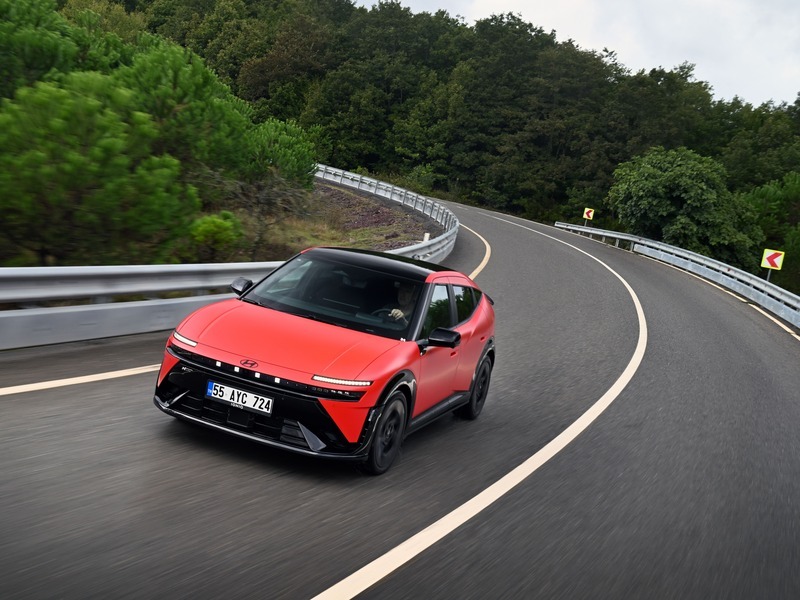 Hyundai IONIQ 3, dört donanım ve iki batarya seçeneğiyle Türkiye’de
