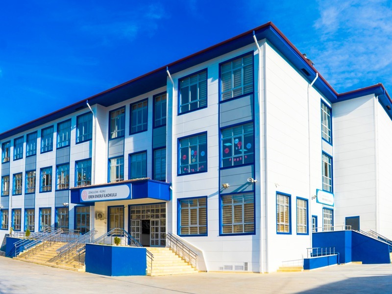 Eren Enerji, Zonguldak’ta eğitim altyapısına desteğini sürdürüyor