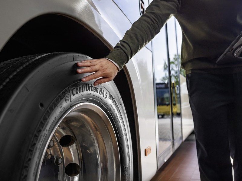 Continental’den toplu ulaşımda çevre dostu ve verimli lastik teknolojileri