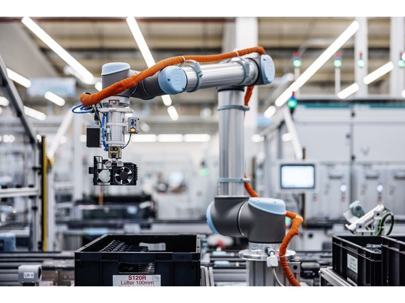 Siemens, NVIDIA iş birliğiyle fabrikalarda yapay zekâ dönüşümünü hızlandırıyor